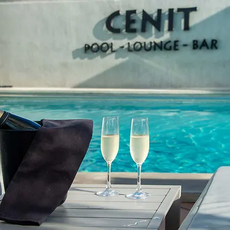 Hotel Cenit & Apts Sol Y Viento-2